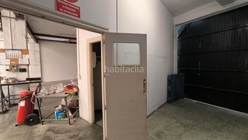 Foto c6c8dd0a-df86-48ab-8c87-adf6ad0ec89e. Nau industrial a calle tartanga 39 a Erandio