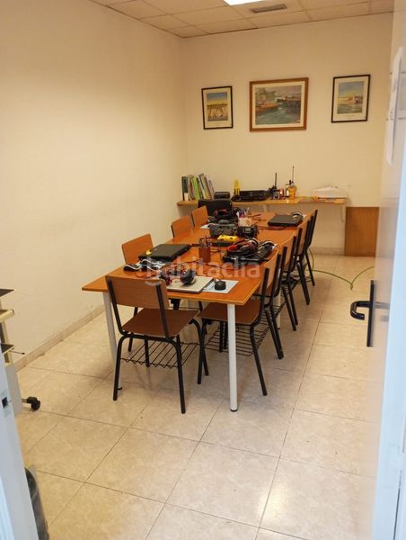 Foto 5a696179-7f26-4461-9951-41583c52b5f7. Local comercial a Las Arenas Getxo
