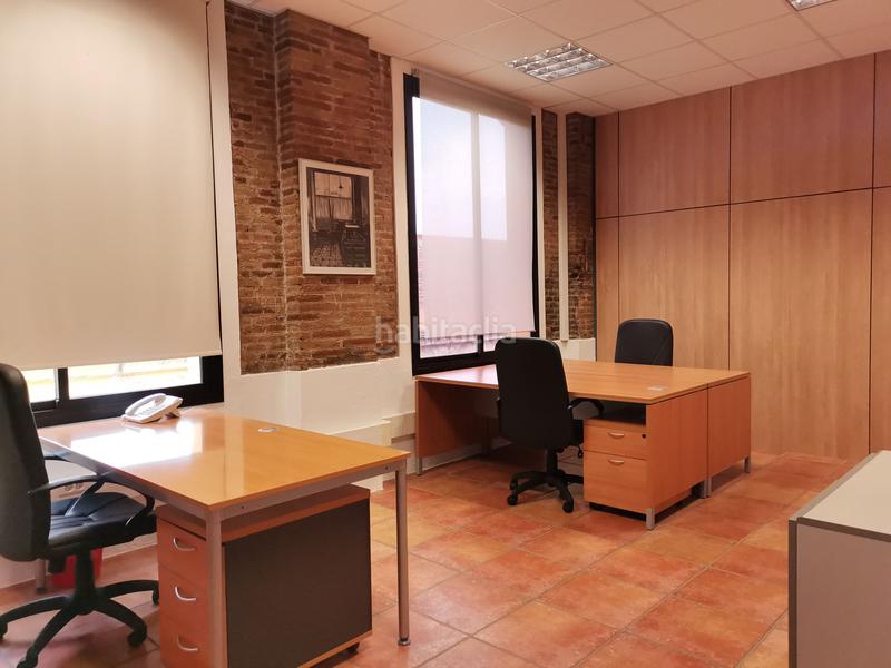 Foto 1648c31e-b100-4b81-8899-edb0c3eb19c5. Location bureau avec chauffage dans Almeda - El Corte Inglés Cornellà de Llobregat