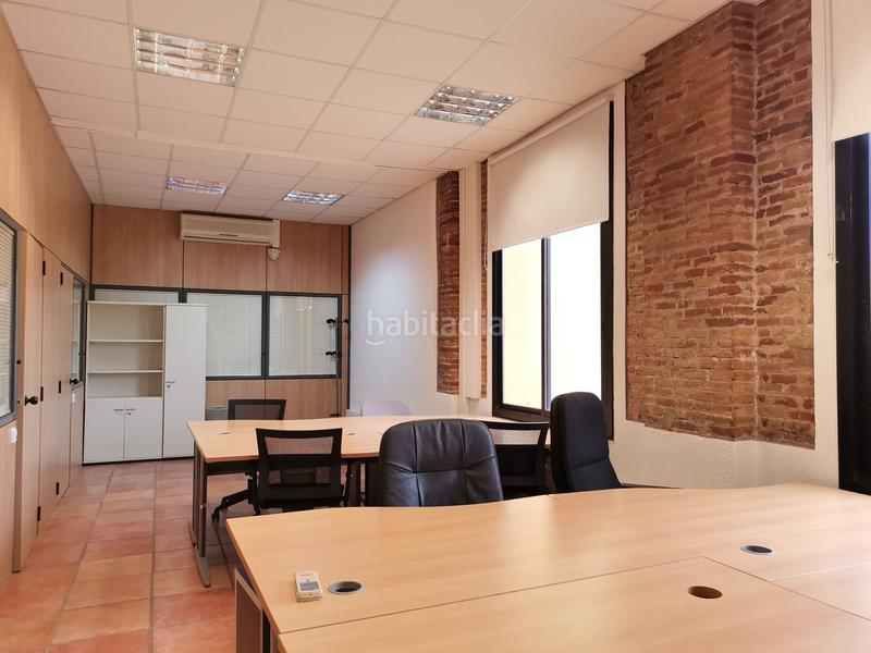 Foto c1c15155-e454-43b8-a125-34b78f3a1d1b. Location bureau avec chauffage dans Almeda - El Corte Inglés Cornellà de Llobregat