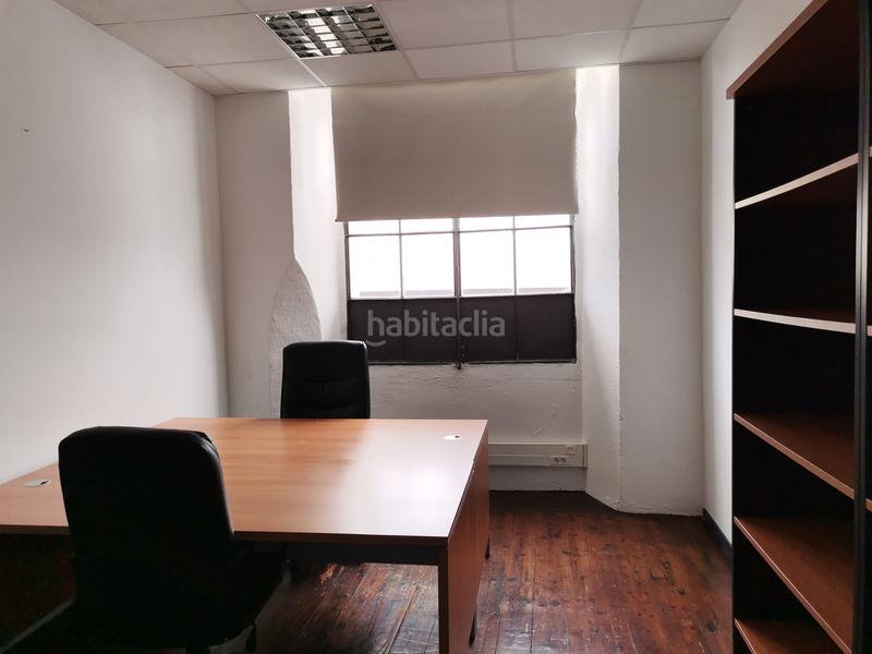 Foto e519d5ae-07c6-4434-beb1-1977df6c2501. Location bureau avec chauffage dans Almeda - El Corte Inglés Cornellà de Llobregat