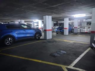 Autoparkplatz in Carrer clavells 8
