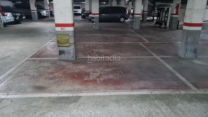 Foto da36253a-b0a0-4a50-9a65-f67d6ca4470b. Posto auto in carrer migdia 12 in Sant Josep Hospitalet de Llobregat (L´)