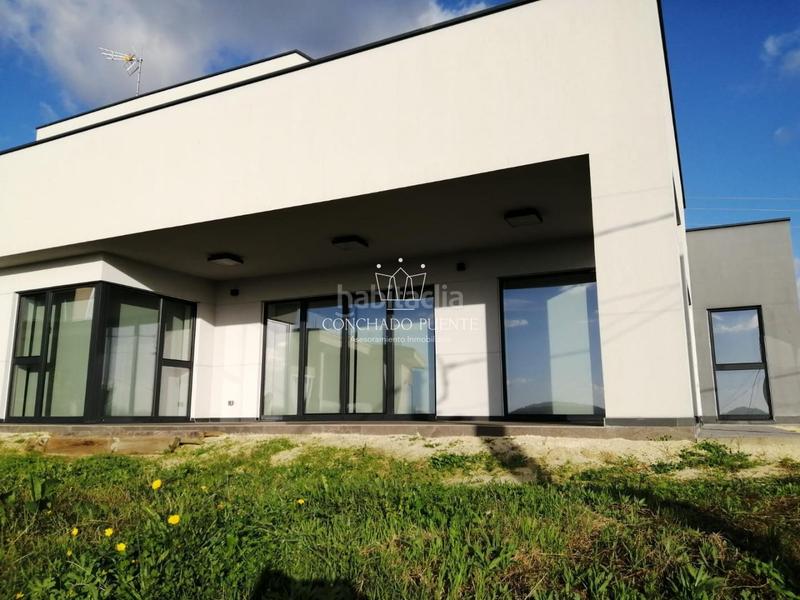 Foto ebf60239-ddb9-43d3-ac22-9ffa76606b2a. Haus in Miño