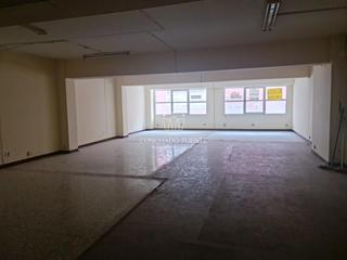 Rent Office space  Nicaragua. Amplia oficina en zona centro. muchas posibilidades para diverso