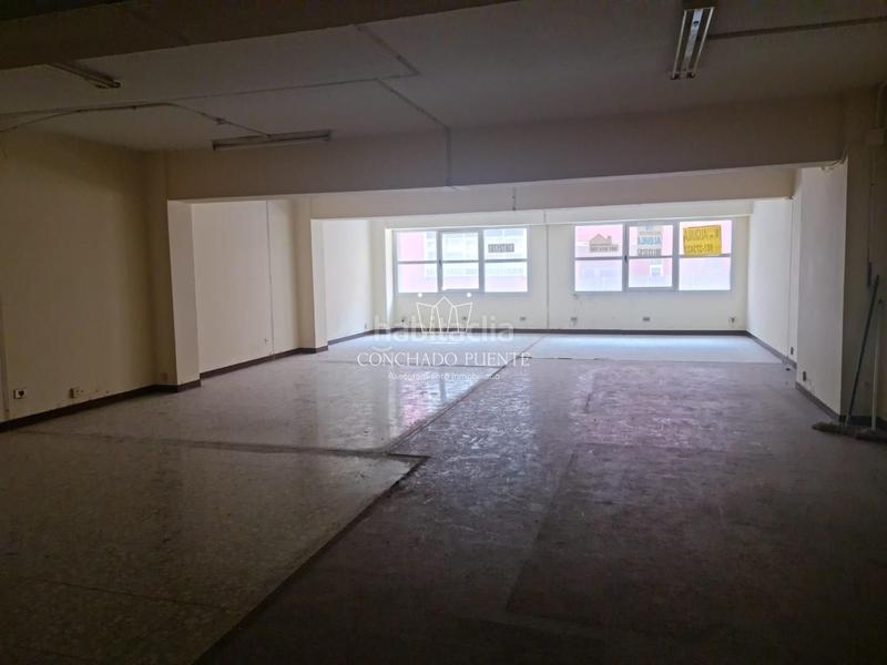 Foto 69cf729c-1818-4ea6-bcf0-390985f80f87. Location bureau dans San Pablo - Juan Flórez Coruña (A)