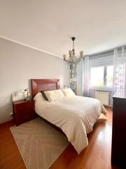 Pis  Paseo marítimo. Piso ubicado en la zona de monte alto, a escasos metros de la pl