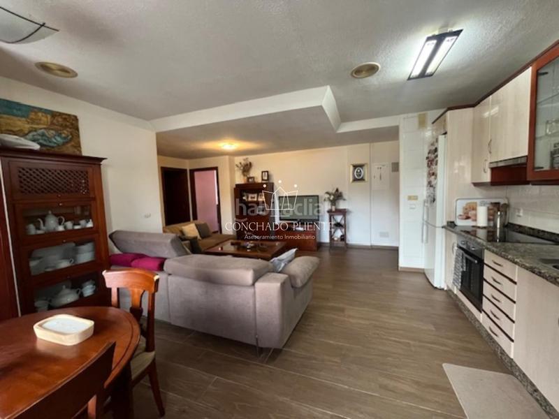 Foto b471370f-9106-4a10-aa93-0cefb18c6ada. Pis a Liáns Oleiros