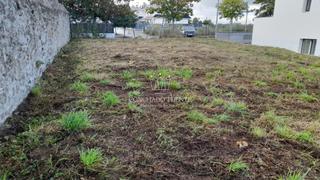 Wohngrundstück  Ecuador. Dentro de urbanización parcelada, y con los suministros a pie de