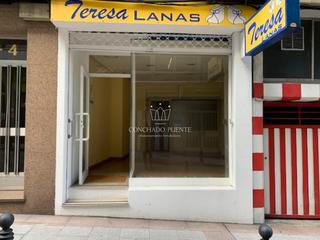 Business premise  N/a. Bajo rehabilitado a pie de calle de 30m2, perfecto para oficina