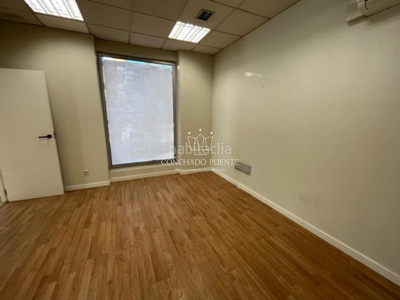 Foto a3351aae-37a9-4548-90d0-d09bfc3698f9. Affitto locale commerciale in Liáns Oleiros