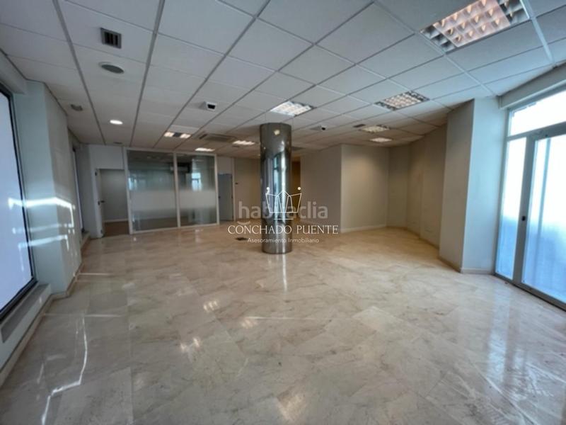 Foto e335b2cd-8701-4a88-8e9a-c5565c5ae5e6. Affitto locale commerciale in Liáns Oleiros