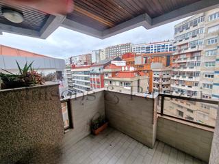 Pis  Ra toms a. alonso. Piso amplio y luminoso. dos plazas de garaje. terraza.