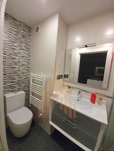 Foto 5caa9c1a-5307-49a6-b16b-7dbd18f2064e. Piso en Berbés - Peritos Vigo