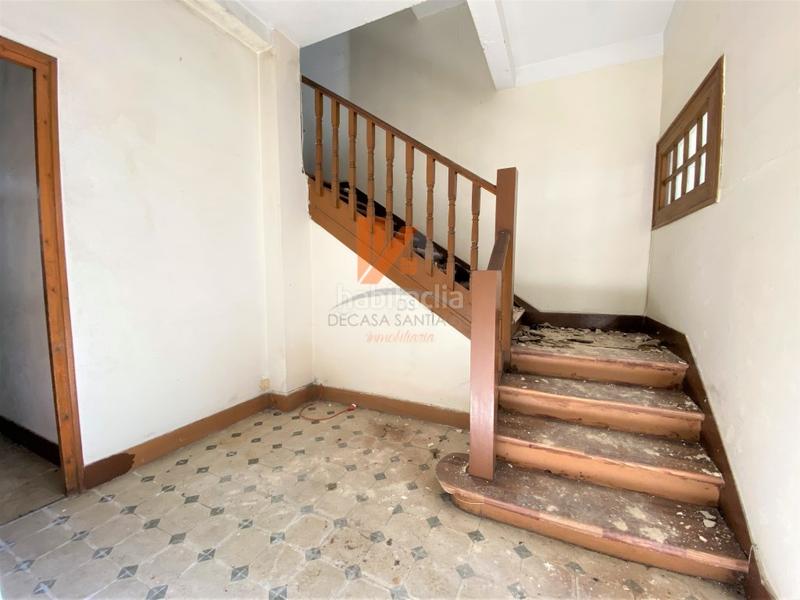 Foto 9fc7c3a5-cf75-4db8-9467-12fee7d20c07. Chalet in eduardo pondal 15 in Ensanche - Sar Santiago de Compostela