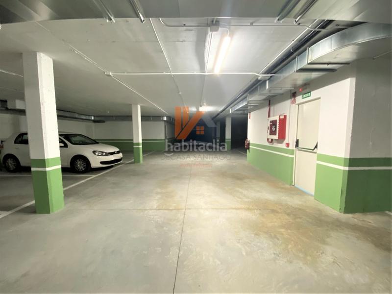 Foto 6fc626b1-2edd-4d0b-87b8-1d9e131e4b08. Posto auto in rua da tuna compostela 13 in Castiñeiriño - Cruceiro de Sar Santiago de Compostela