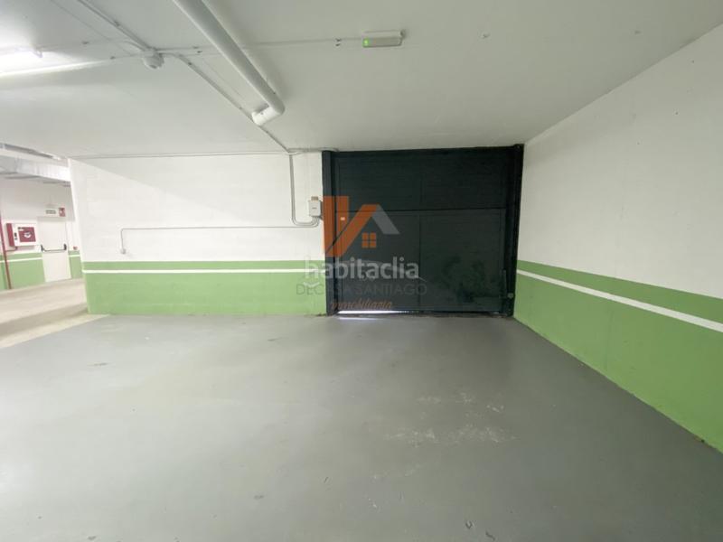 Foto c68981a4-e334-4a3f-9cb5-1c318e7717b8. Posto auto in rua da tuna compostela 13 in Castiñeiriño - Cruceiro de Sar Santiago de Compostela