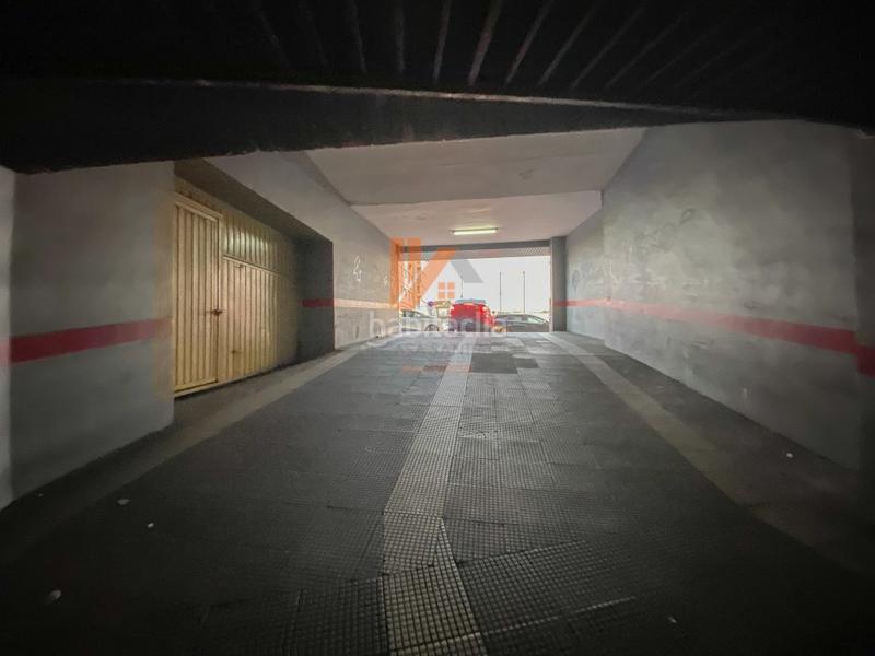 Foto 72545e6e-224b-4eda-9f3c-10aeb9d4f8c1. Car parking in rua horreo 176 in Ensanche - Sar Santiago de Compostela