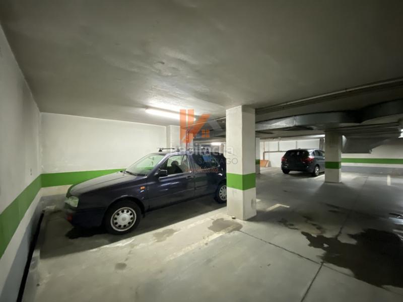 Foto 0fe49ff2-0790-4900-998c-6b490078c1c5. Car parking in rua montero rios 52 in Ensanche - Sar Santiago de Compostela