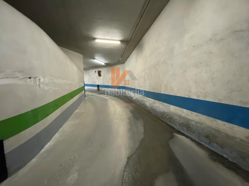 Foto 85223028-5e6c-491f-8137-e2a57603bb47. Car parking in rua montero rios 52 in Ensanche - Sar Santiago de Compostela