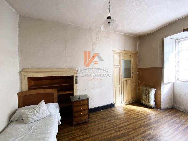 Foto c569ff7d-45c9-4eb0-bfd8-02db06b4f922. Flat in avenida figueroa 7 in Casco Histórico Santiago de Compostela