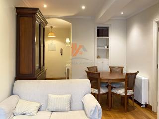 Miete Etagenwohnung in Rua castron douro 12. Alquiler de piso en santiago de compostela