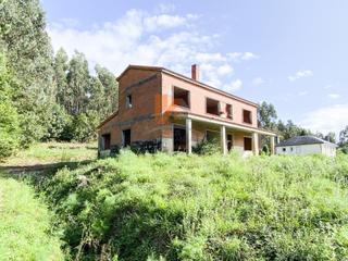 Maison à Lugar pumares. Casa en construcción en venta en sergude