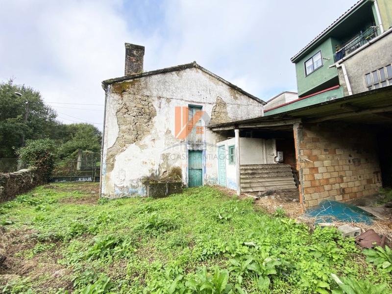 Foto d47604e1-c993-4b2e-8b0e-3758f394529f. Maison dans rua poza real abaixo 13-b dans Campus Sur - Santa Marta Santiago de Compostela