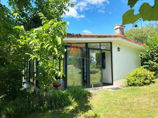 Maison à Lugar montoiro-baloira. Se vende finca con casita de fin de semana en baloira, la estrad