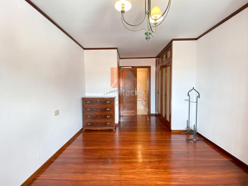 Foto 336c8de6-b485-4f0c-8912-2a9b9e8ee0ee. Appartamento in rua republica arxentina 13 in Ensanche - Sar Santiago de Compostela