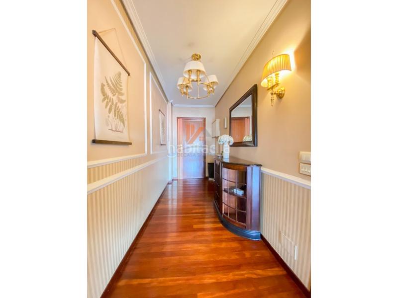 Foto 525765c4-9fb2-43e6-ad79-53706fecaea2. Appartamento in rua republica arxentina 13 in Ensanche - Sar Santiago de Compostela