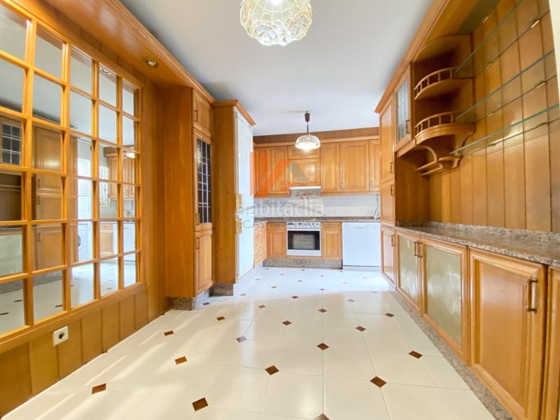 Foto aacf7503-121c-4bff-b30d-bcfbbc5b18ac. Appartamento in rua republica arxentina 13 in Ensanche - Sar Santiago de Compostela