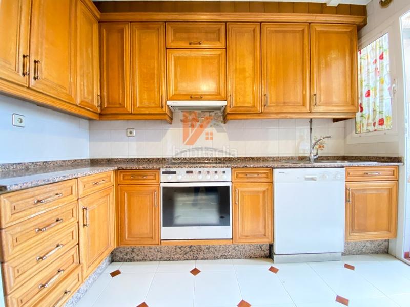 Foto ac77c598-9fb2-4eaf-af66-caca7c0548f7. Appartamento in rua republica arxentina 13 in Ensanche - Sar Santiago de Compostela