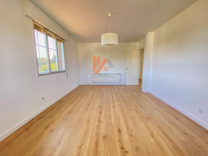 Foto afeeeefe-d36b-4e07-b49e-0db107bfaea2. Casa en lugar mouromorto 9 chalet en venta en Teo