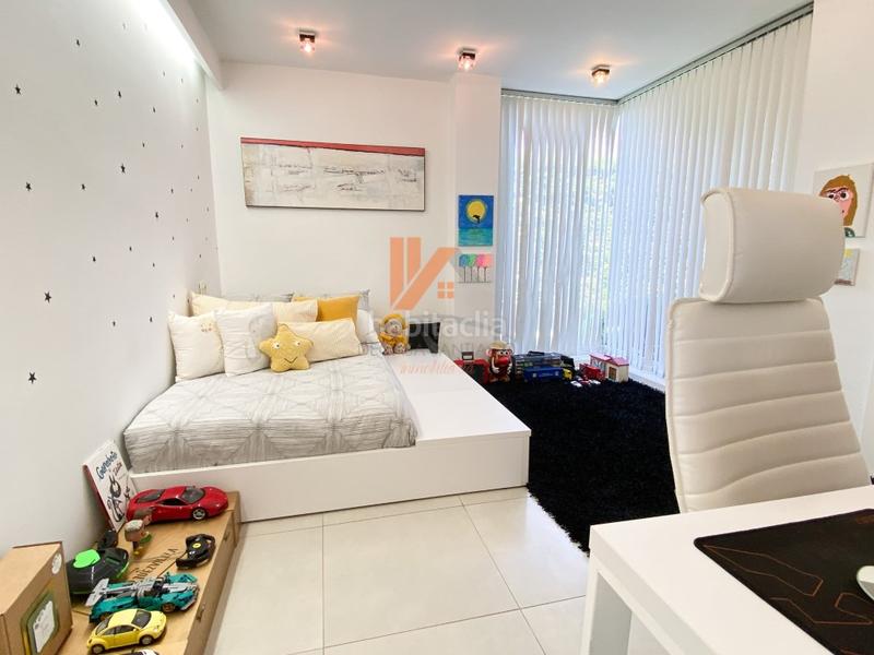 Foto 6a9e9cd5-2836-4a0d-89e0-88beff53753b. Xalet a lugar framan 38 a Bugallido Ames