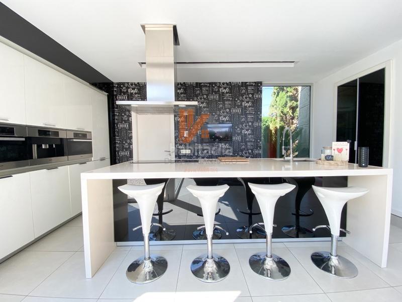 Foto 8e17abb7-ca37-4dc7-ab67-09e60b2e5ca3. Xalet a lugar framan 38 a Bugallido Ames