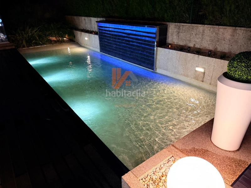 Foto a4a1b685-2441-436f-8f9d-446a749d4de1. Xalet a lugar framan 38 a Bugallido Ames