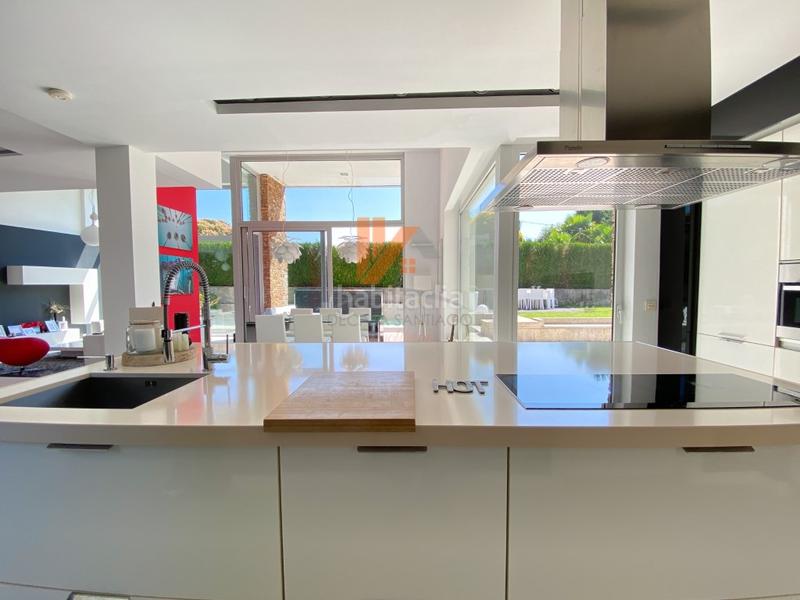 Foto b2e980bb-21a3-4a4f-85f2-4bc85c02a531. Xalet a lugar framan 38 a Bugallido Ames