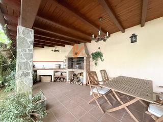 Casa en Rua mallou de abaixo (de) 32. Chalet a 2 minutos del centro comercial as cancelas