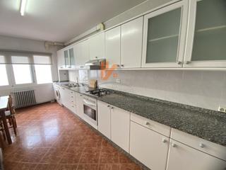 Location Appartement  Rua alfredo brañas 6-a. Estudiantes!!!