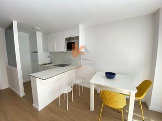 Lloguer Apartament a Rua ruela brion 11. Alquiler apartamento reformado cerca al intermodal  zona pontepe