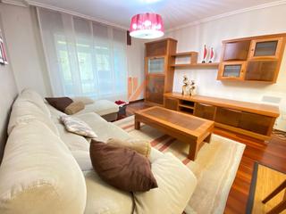 Location Appartement à Rua salgueiriños arriba 50. Precioso y familiar piso de tres habitaciones en zona norte