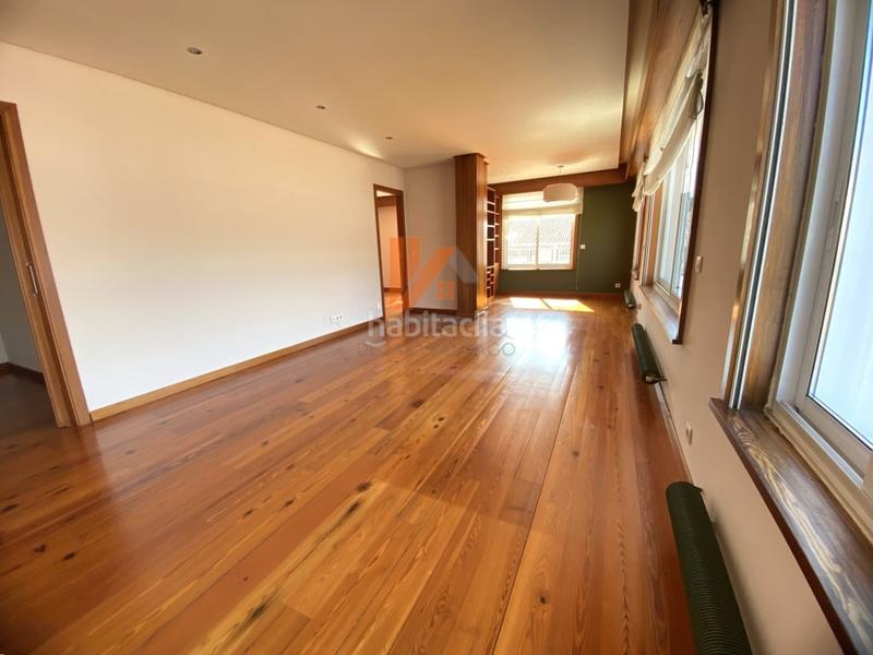 Foto a40d08d5-6c02-4bc2-845a-cbb00fc93bec. Location attique dans rua xeneral pardiñas 5 dans Ensanche - Sar Santiago de Compostela