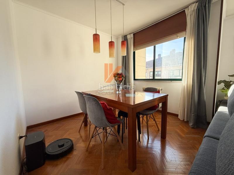 Foto e7aeeaac-f515-4f06-bd1b-d9961e5682fb. Dúplex a rua anxeriz 3 a O Milladoiro Ames