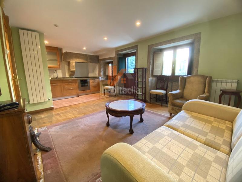 Foto 4cda7394-85f2-450c-97cb-6b9c02737f35. Lloguer casa a rua xasmins 17 a Campus Norte - San Caetano Santiago de Compostela