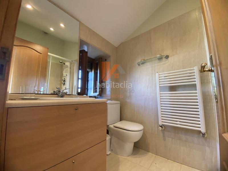 Foto e540ecc0-cf1b-4724-b195-e843d3abf74f. Lloguer casa a rua xasmins 17 a Campus Norte - San Caetano Santiago de Compostela