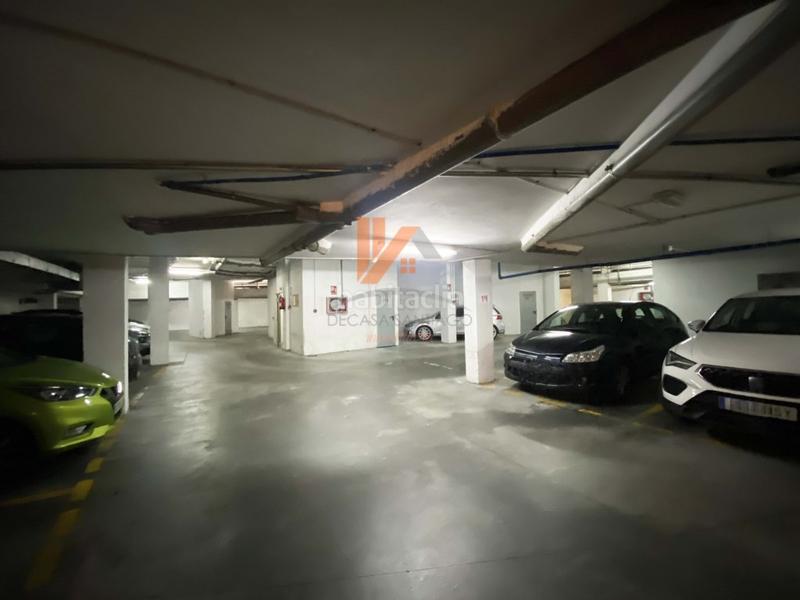 Foto de6fceec-b63a-4ce6-8af7-e39682522bef. Zweistöckige wohnung in rua pedregal 5 in Bertamirans Ames