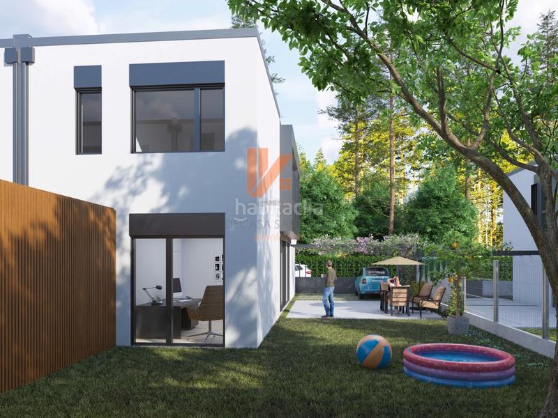 Foto e0a8c4eb-4259-494a-8f65-1a08bc1e3026. Casa pareada 165m<sup>2</sup> en rua benito regueiro varela 1 en Parroquias de Santiago Santiago de Compostela