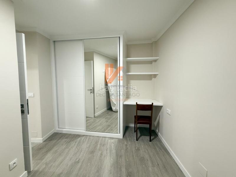 Foto 5fb7ecf0-6fdc-4700-9bfc-4bb383c94ce8. Appartement dans rua laverde ruiz 5 dans Ensanche - Sar Santiago de Compostela