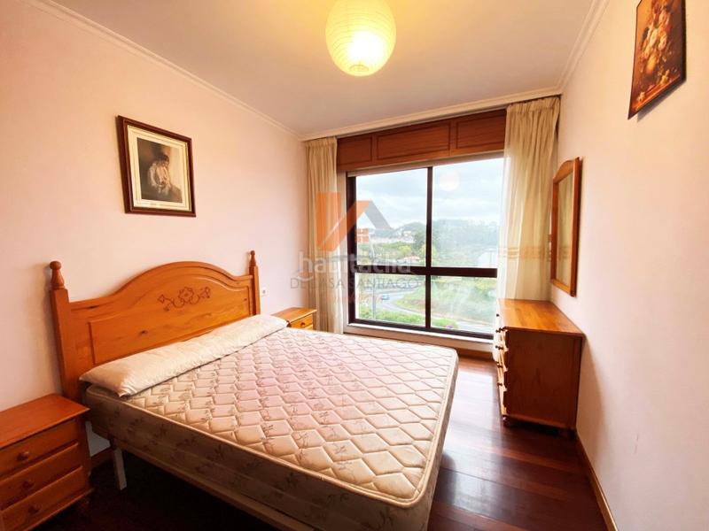 Foto 30a2cd60-f77e-4972-aada-6a02f3dc3a49. Pis a rua penedo 30 a Conxo Santiago de Compostela